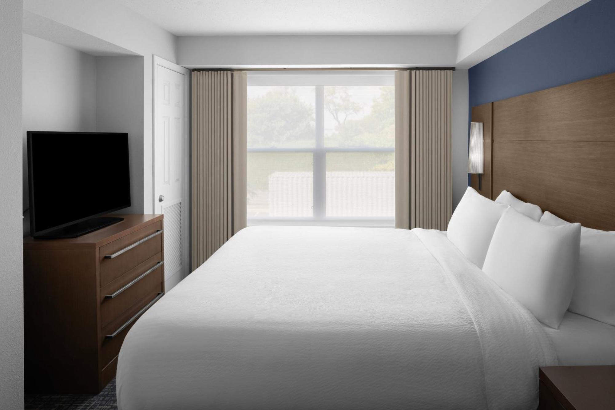 Residence Inn By Marriott Holland Esterno foto