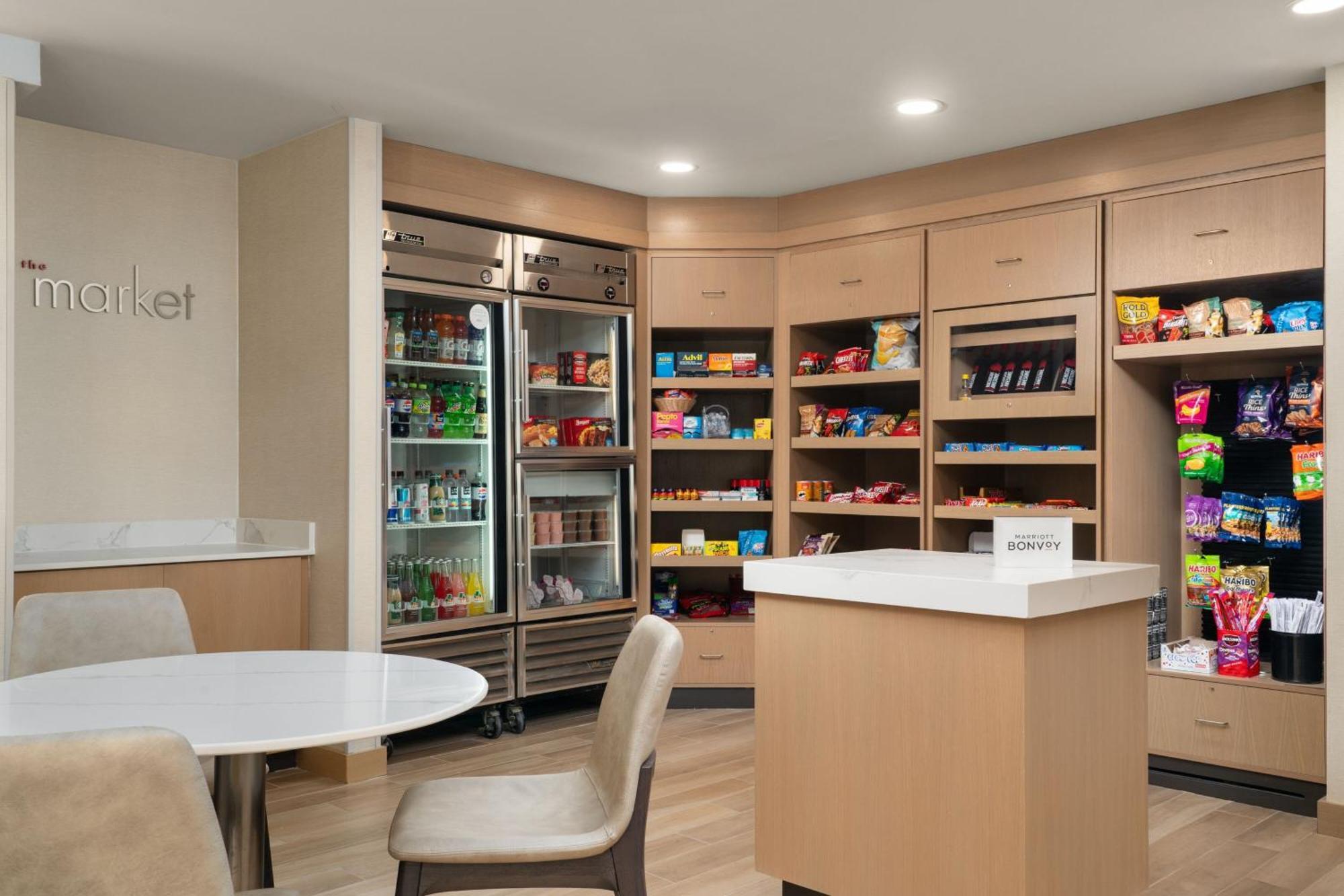 Residence Inn By Marriott Holland Esterno foto