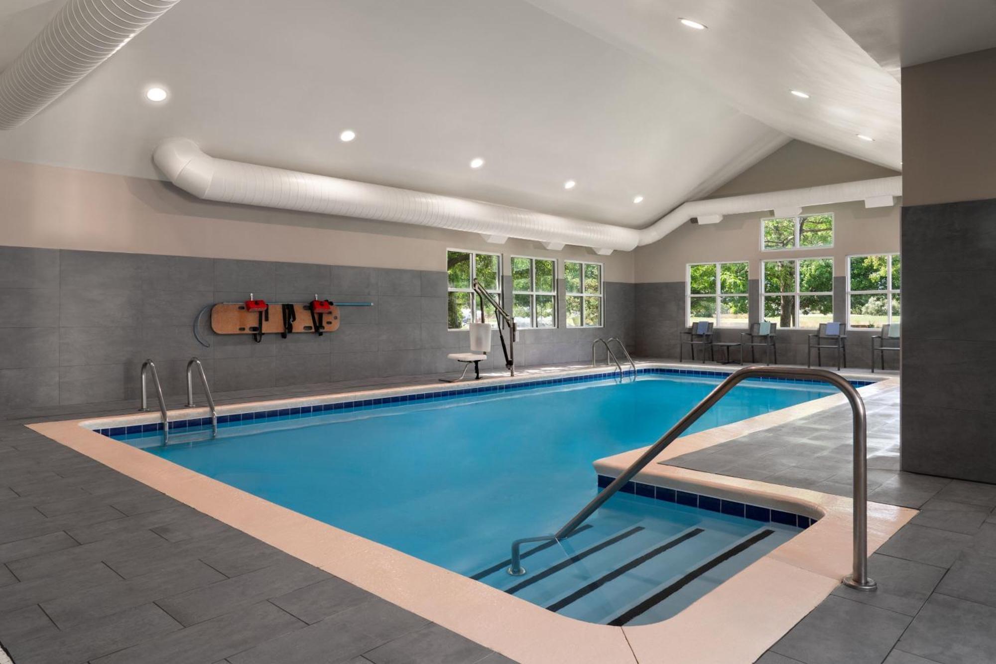 Residence Inn By Marriott Holland Esterno foto