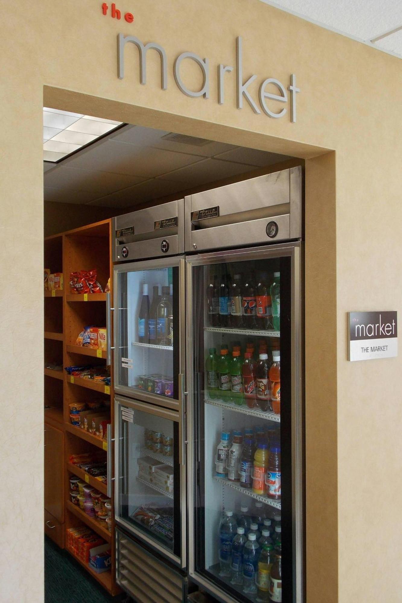 Residence Inn By Marriott Holland Esterno foto
