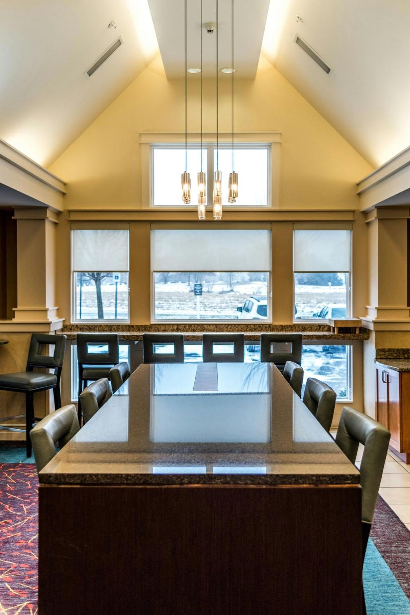 Residence Inn By Marriott Holland Esterno foto
