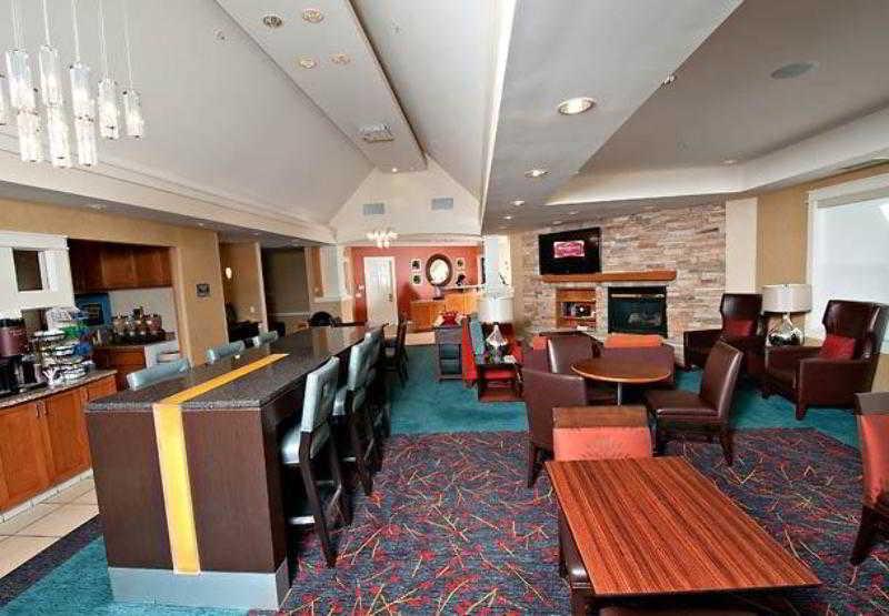 Residence Inn By Marriott Holland Ristorante foto